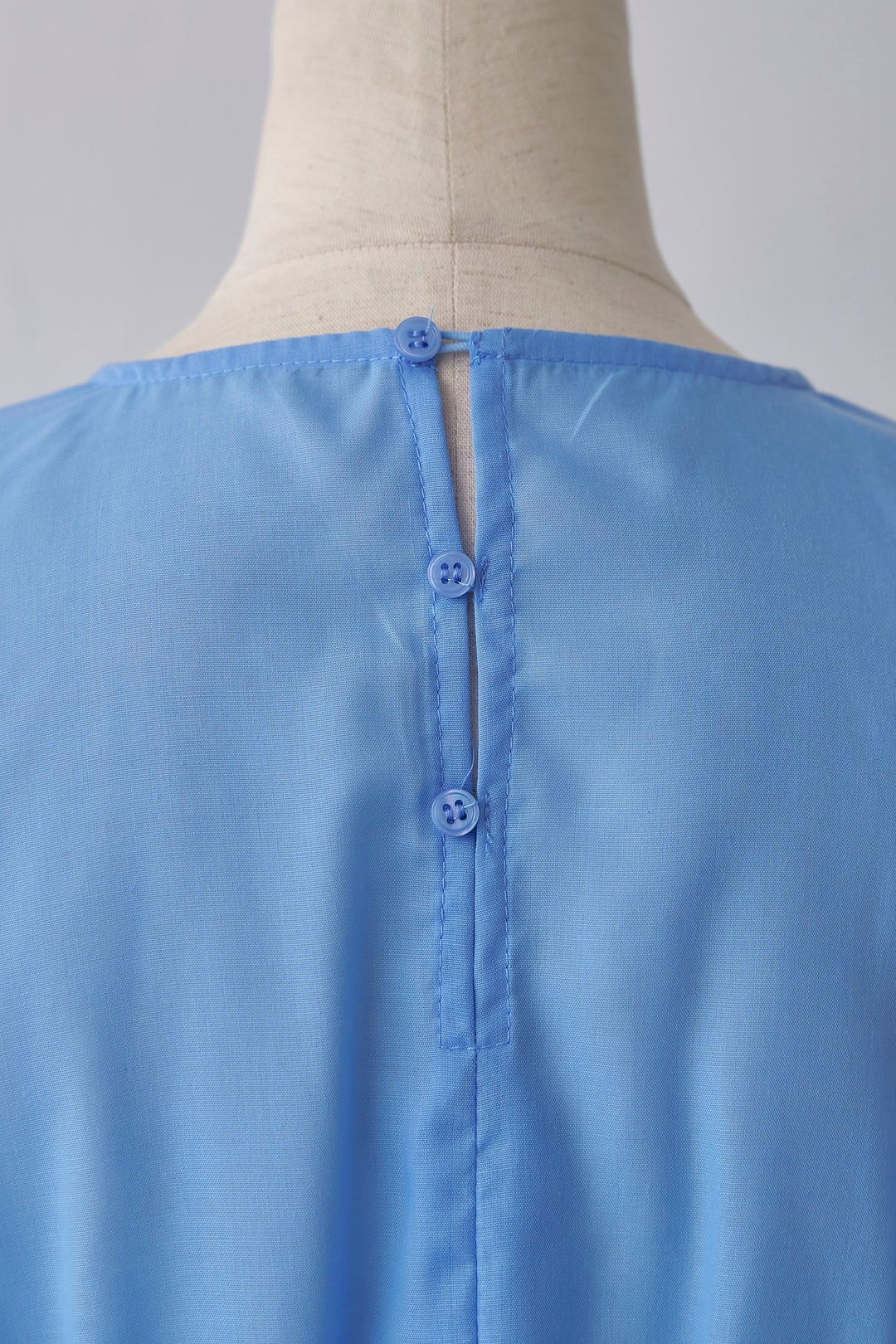 [予約]パフショルダーペプラムギャザーブラウス