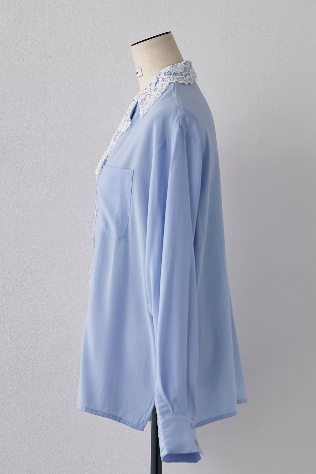 [予約]クラシックレーストリムブラウス