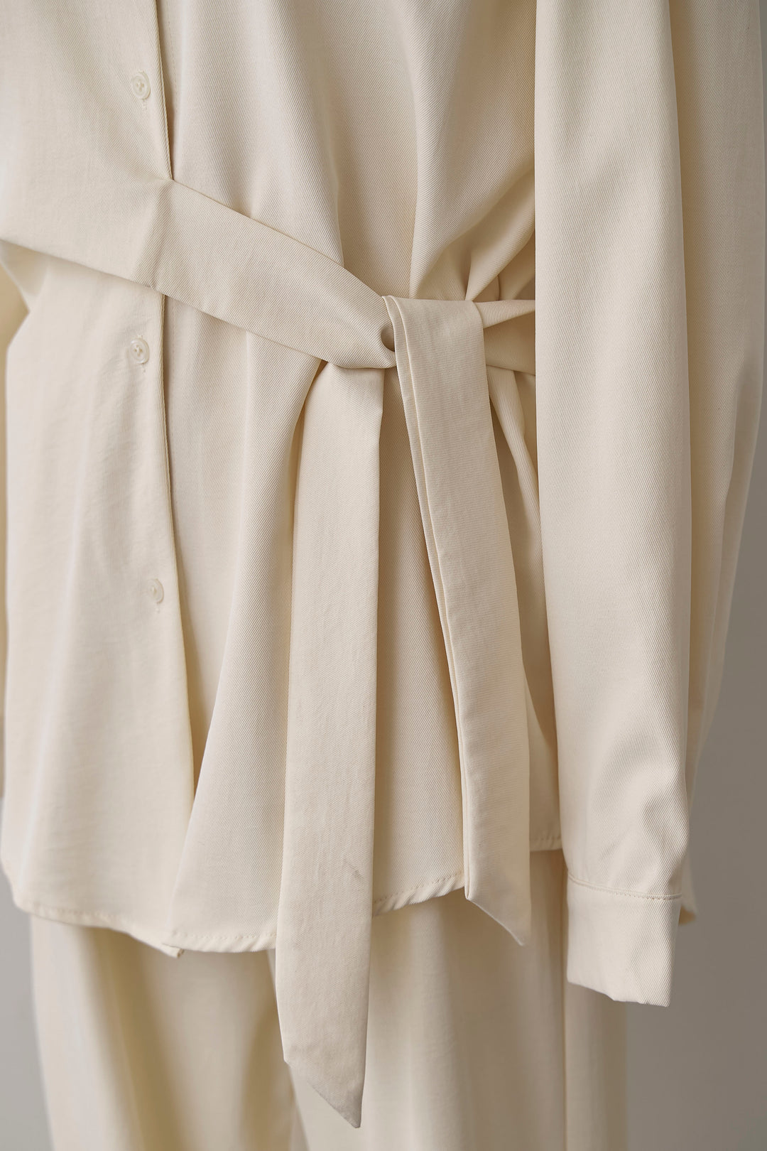 [予約]アシメ結びシャツセットアップ