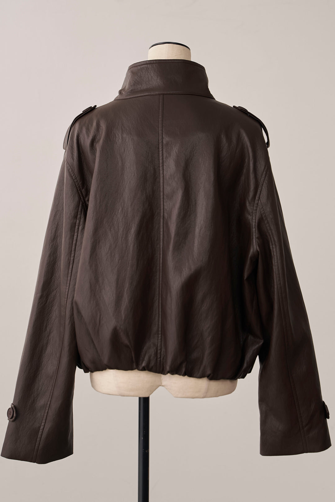 [予約]レザーライククロップドジャケット