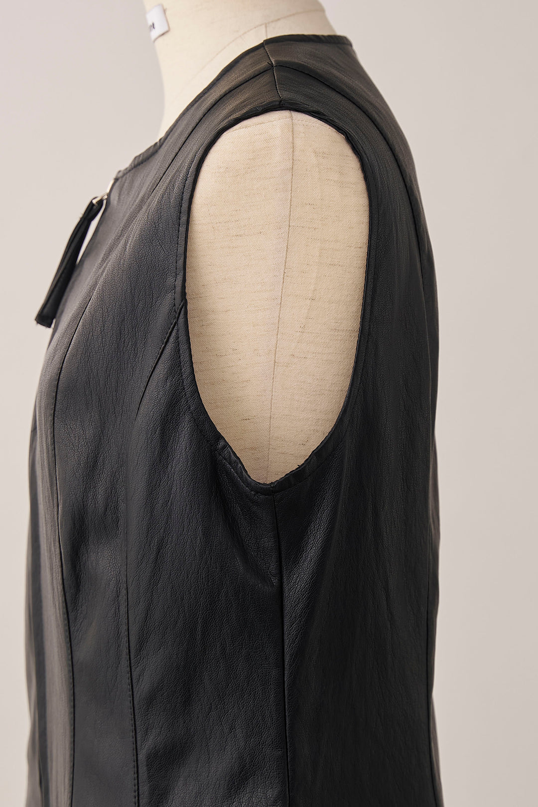 [予約]フロントZIPレザーライクジャンスカ