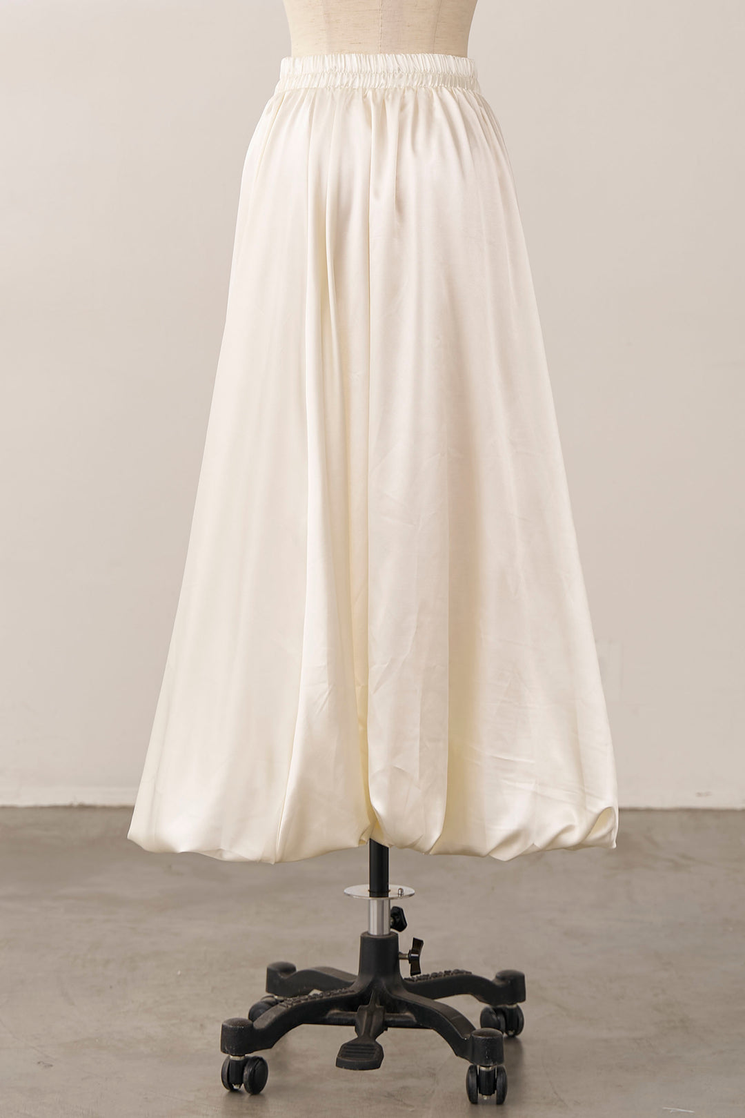 [予約]サテンシャイニーバルーンスカート