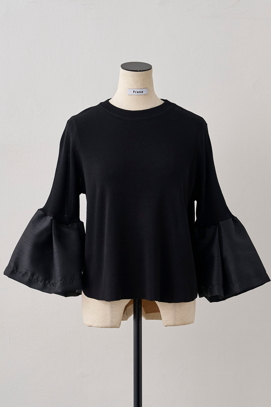 [予約]タックフレア異素材ドッキングニットPO