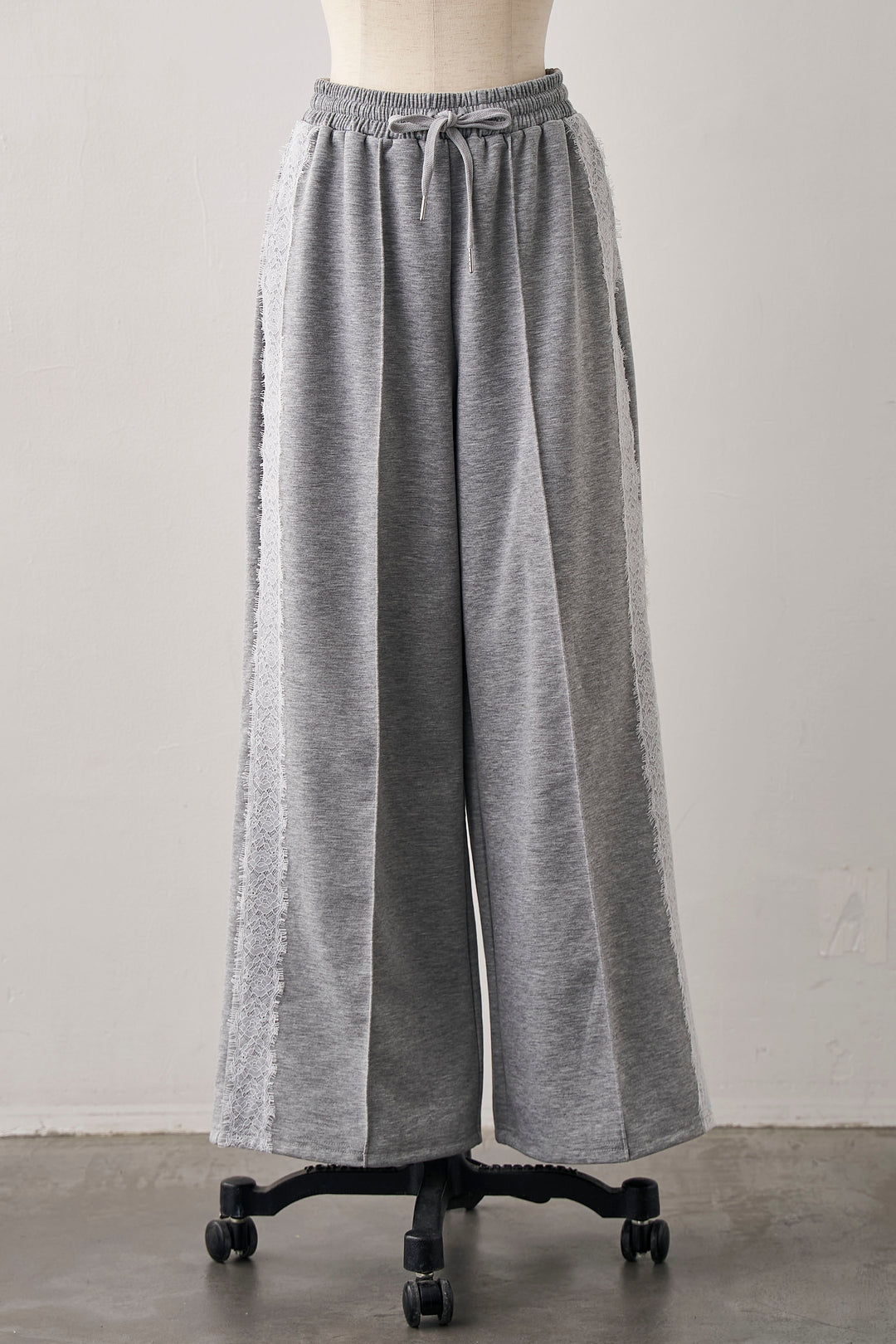 [予約]サイドレースWフェイスカットソーパンツ