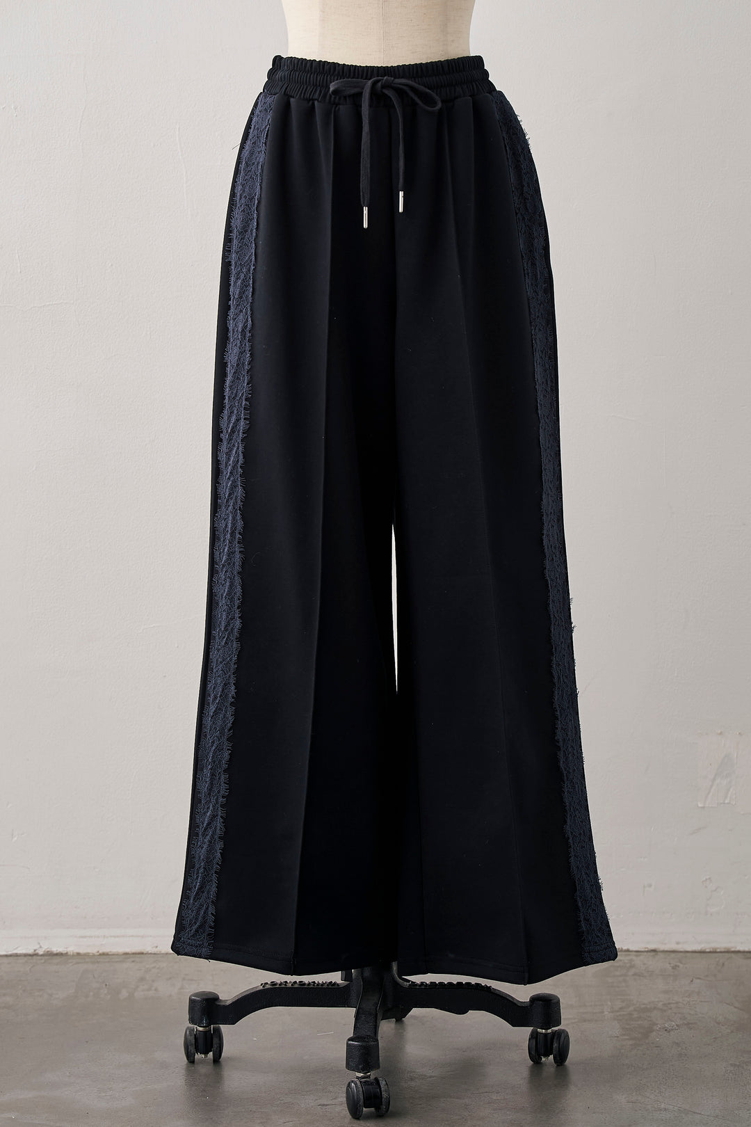 [予約]サイドレースWフェイスカットソーパンツ