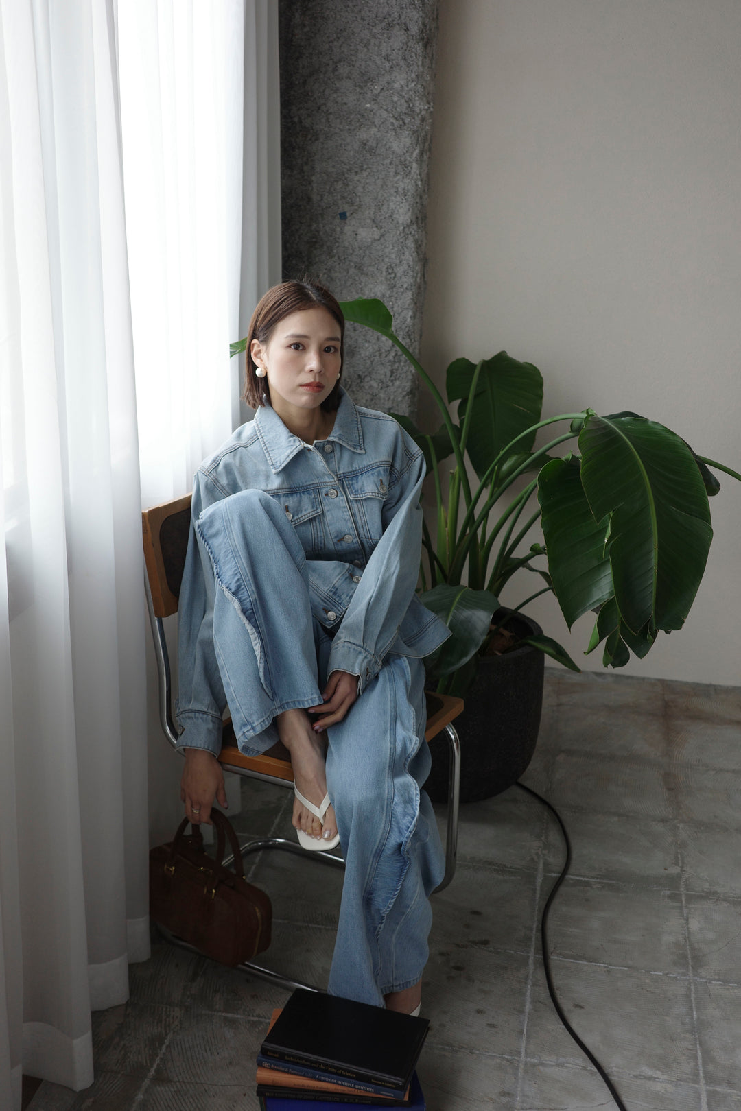 [予約/SET]ペプラムデニムジャケット+フリルウェーブデニムパンツ(2set)