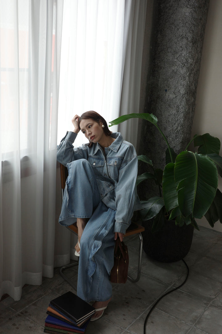 [予約/SET]ペプラムデニムジャケット+フリルウェーブデニムパンツ(2set)