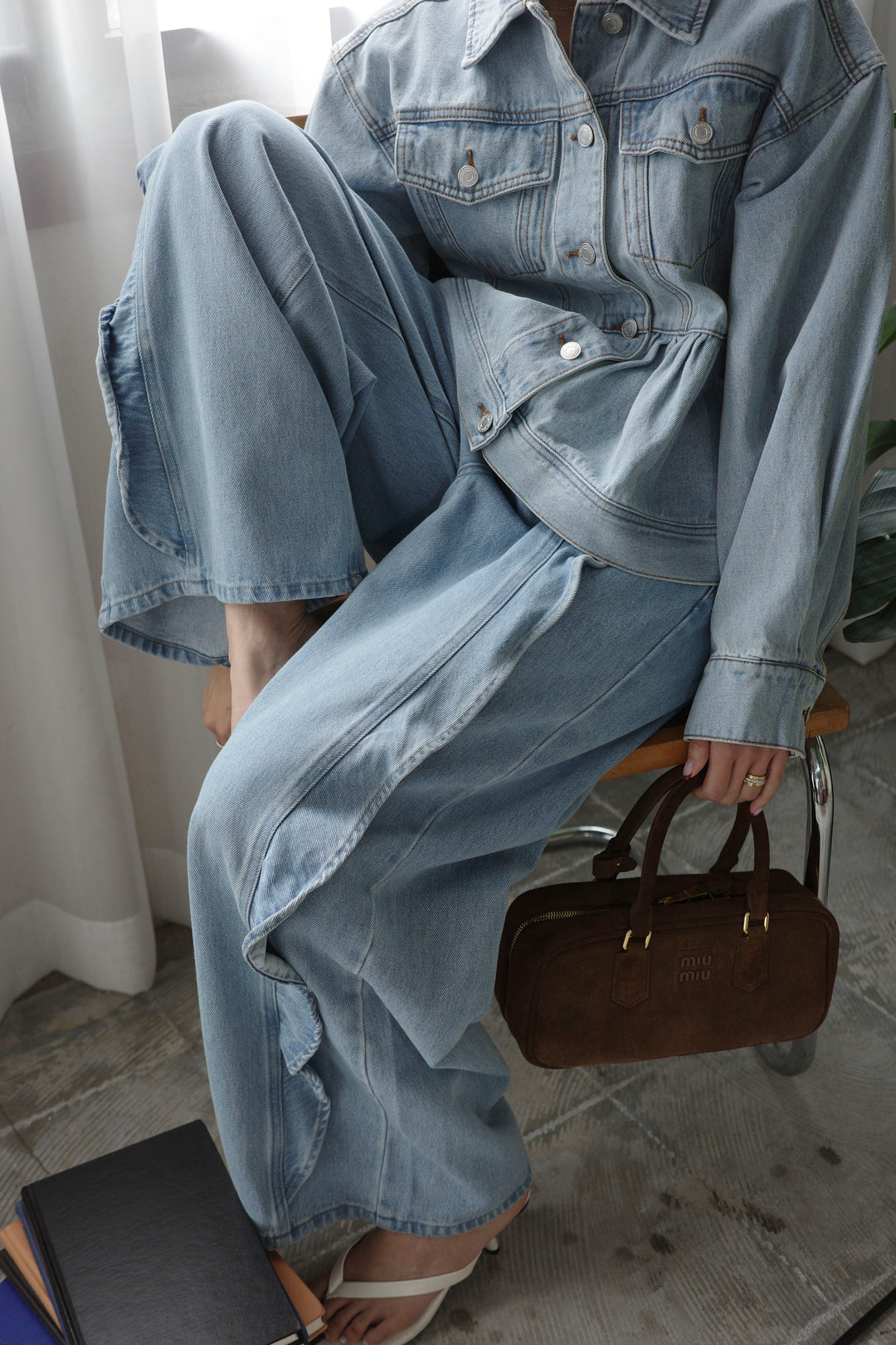 [予約/SET]ペプラムデニムジャケット+フリルウェーブデニムパンツ(2set)