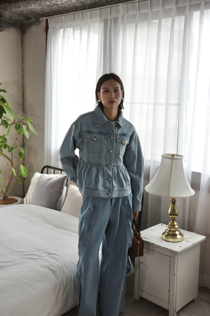 [予約/SET]ペプラムデニムジャケット+フリルウェーブデニムパンツ(2set)