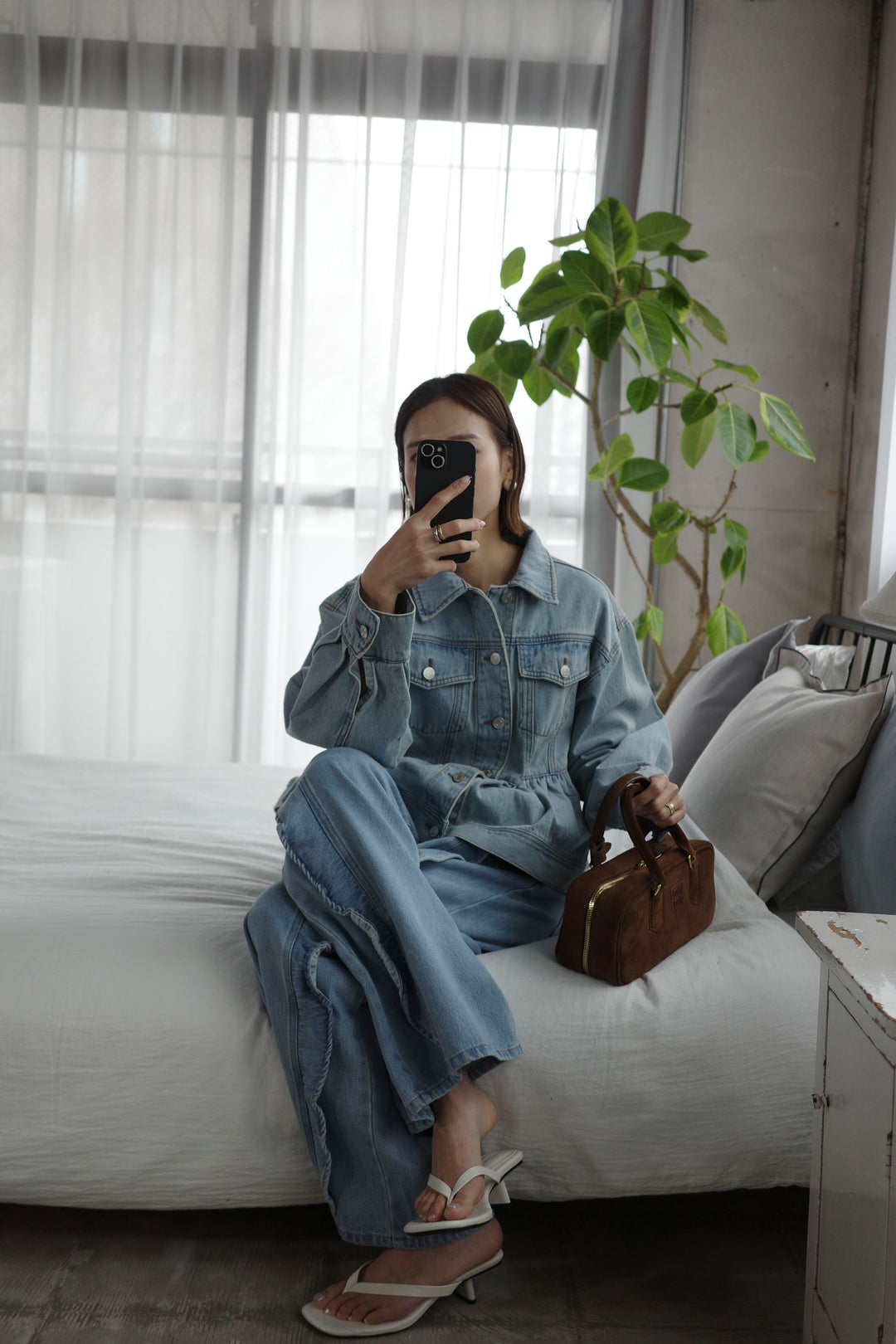 [予約/SET]ペプラムデニムジャケット+フリルウェーブデニムパンツ(2set)