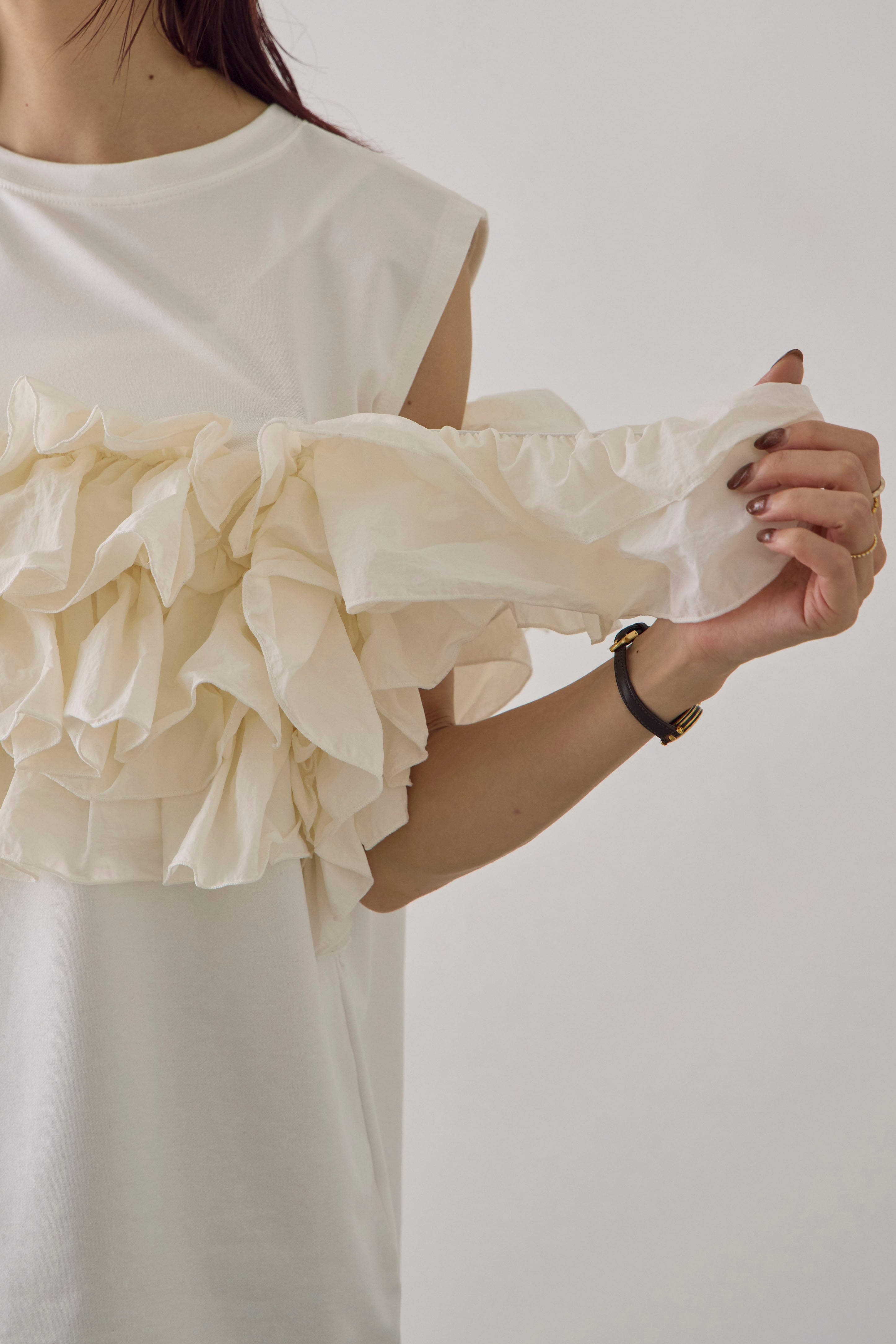 予約]ナイロンフリルドッキングビスチェPO – Frene